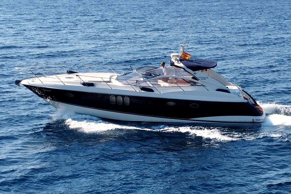 Absolute 45, yate de alquiler con patrón en Palamós