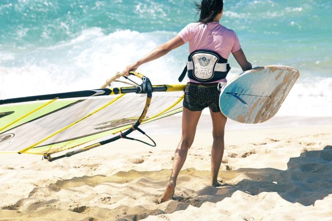 Foto de archivo de windsurf en la playa de Ho'okipa, en Maui (Hawái), tomada en 2009