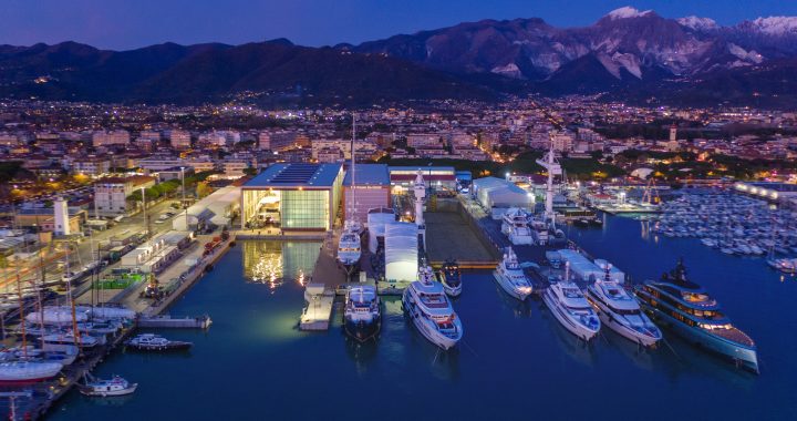 Sede y astillero de The Italian Sea Group en Marina di Carrara