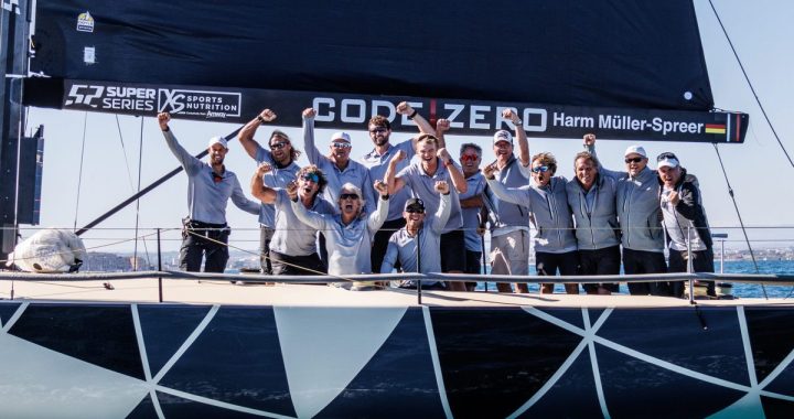 Platoon Aviation gana las 52 SUPER SERIES 2026 en Valencia con dos españoles a bordo