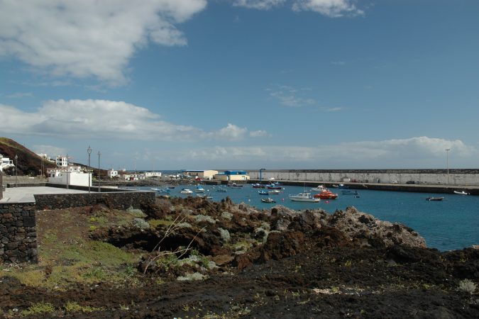 Muelle pesquero del puerto de La Restinga, en el sur de El Hierro
