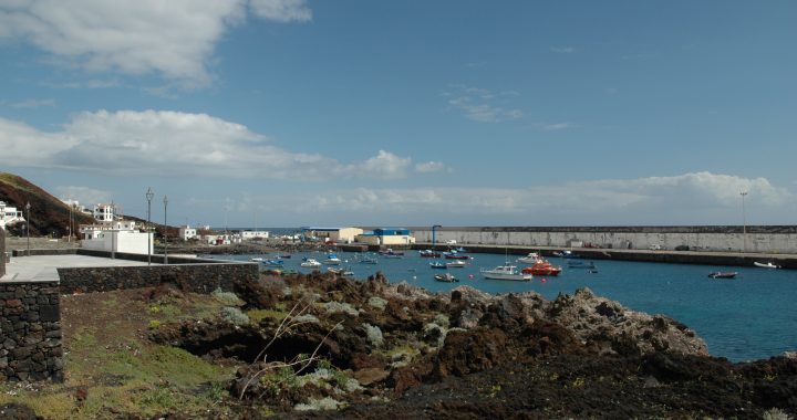 Muelle pesquero del puerto de La Restinga, en el sur de El Hierro