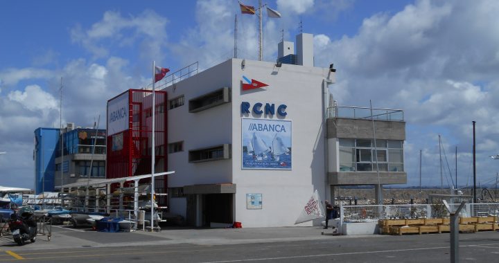 Instalaciones de la Escuela de Vela del Real Club Náutico de La Coruña, en una foto de archivo de 2017